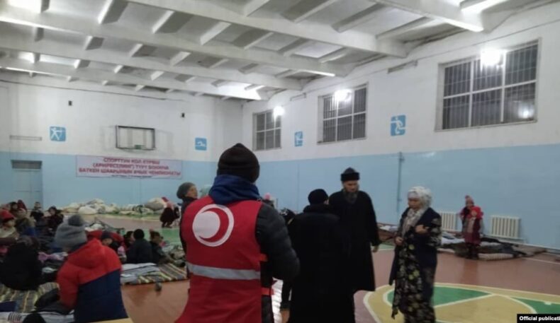 Чегара можароси: Қирғизистонда 24 мингдан ортиқ одам эвакуация қилинди
