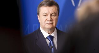 Виктор янукович ўзини украина президенти деб эълон қиладими? 
