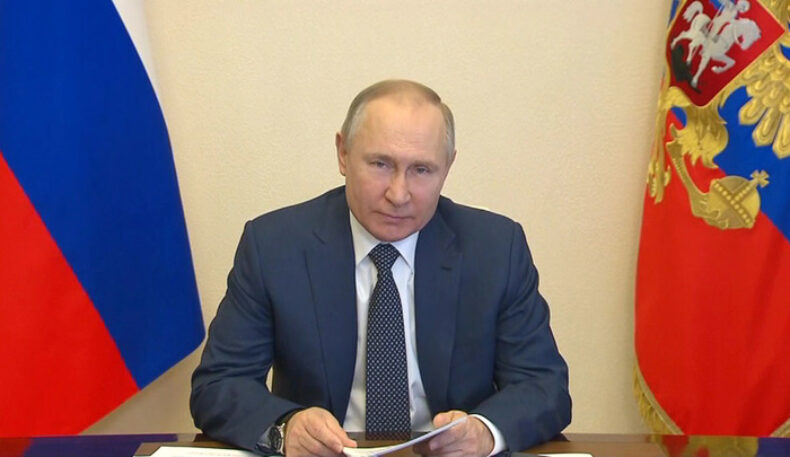 Путин қўшни давлатларни Россия билан муносабатларни ёмонлаштирмасликка чақирди