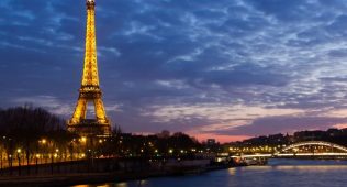 Париж: эйфель минораси сайёҳлар учун ёпилди