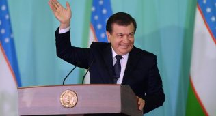 Президентни “ӯзбекистон қаҳрамони” унвони билан тақдирлаш шарт эмас