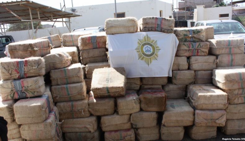 Россиялик денгизчилар ​9,5 тонна кокаин билан ҳибсга олинди