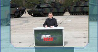 Польша ақшдан танк сотиб олади