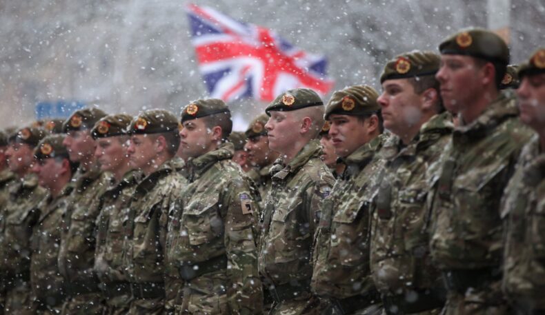 Британия бош штаб бошлиғи «Европадаги урушга тайёр бўлишга» чақирди